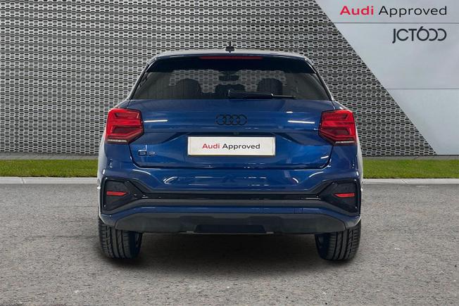 AUDI Q2 Photo 7
