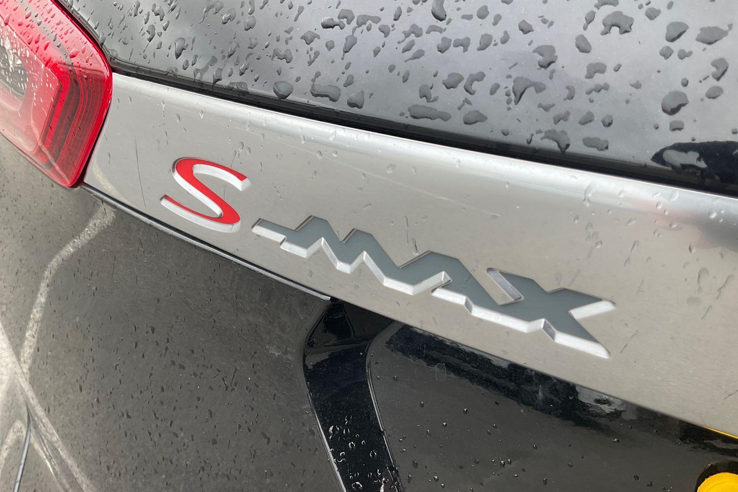 Ford S-Max Photo 38