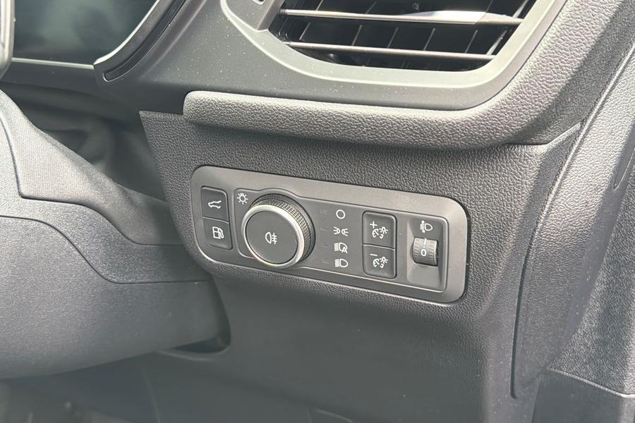 Ford KUGA Photo autoimg-713686b8214dc1c58719f2140990cda6c283d959.jpg