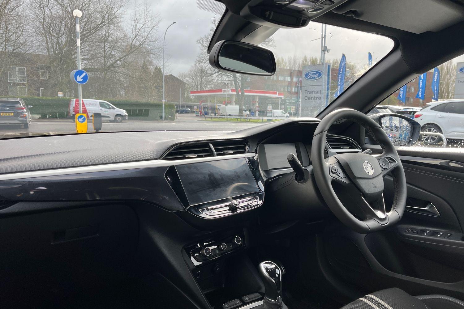 Vauxhall CORSA Photo 17
