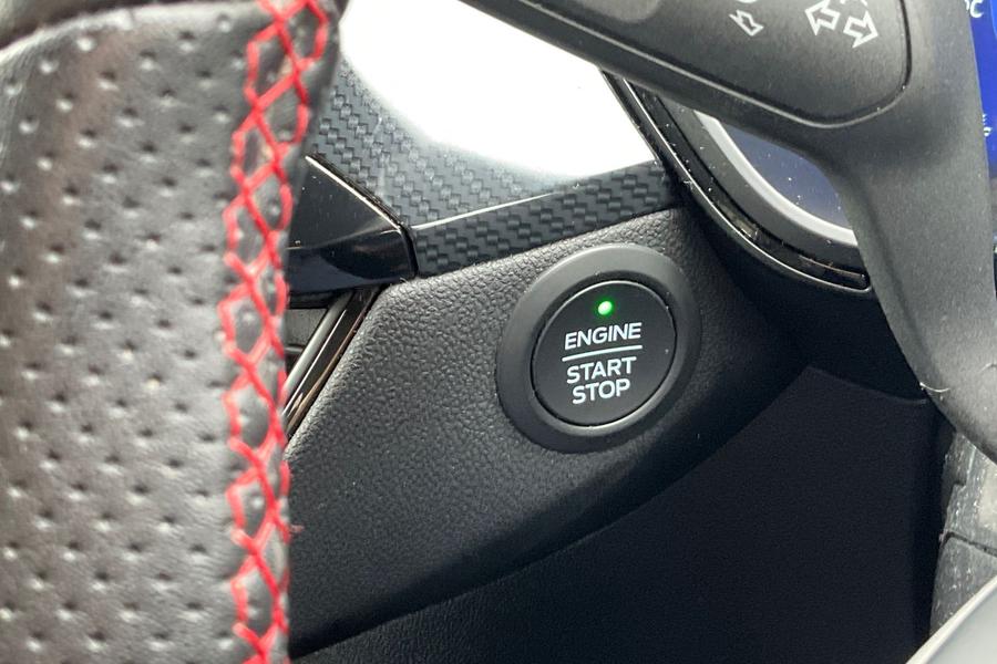 Ford KUGA Photo autoimg-7137c082e0fa963ab30a7bef75c456cbfc61df8d.jpg