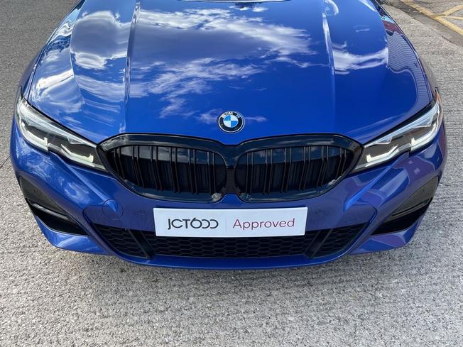 BMW 3 Series Photo 21