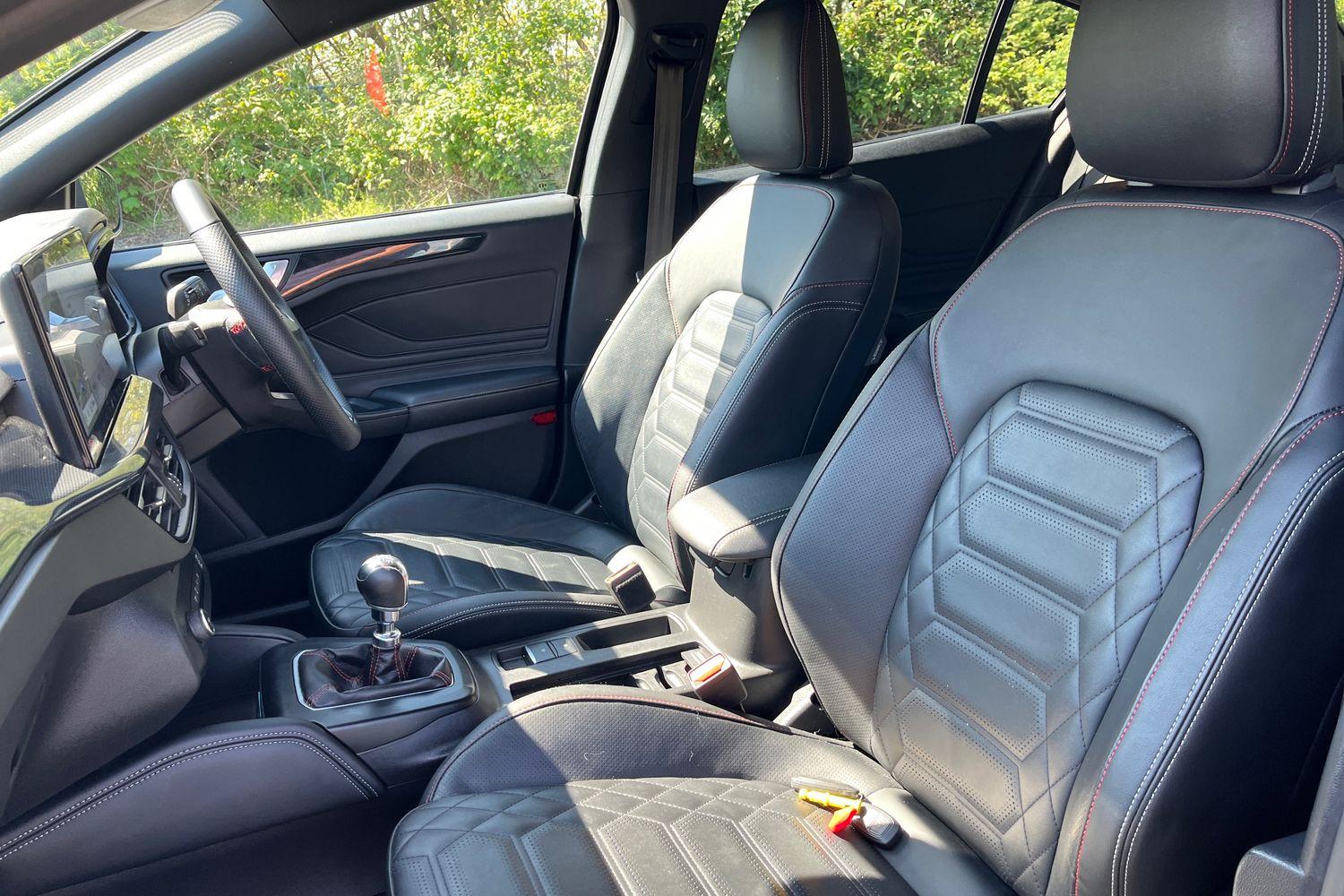 Ford FOCUS Photo 18