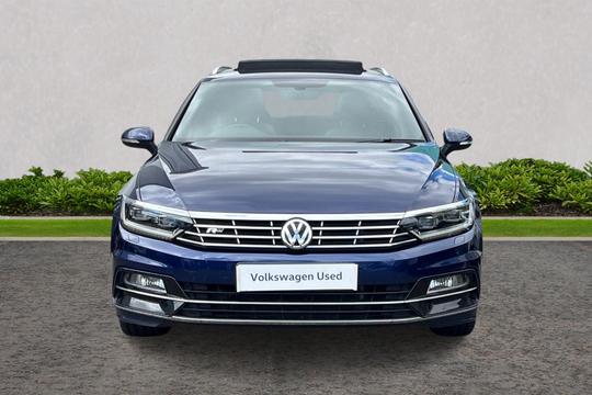 Volkswagen Passat Photo autoimg-713f9a433d18279d3212661c59aac23b1b2c45ef.jpg