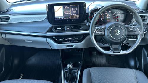 Suzuki SWIFT Photo autoimg-71413ea1a20e51c51205c567caf2e41e52f4b133.jpg
