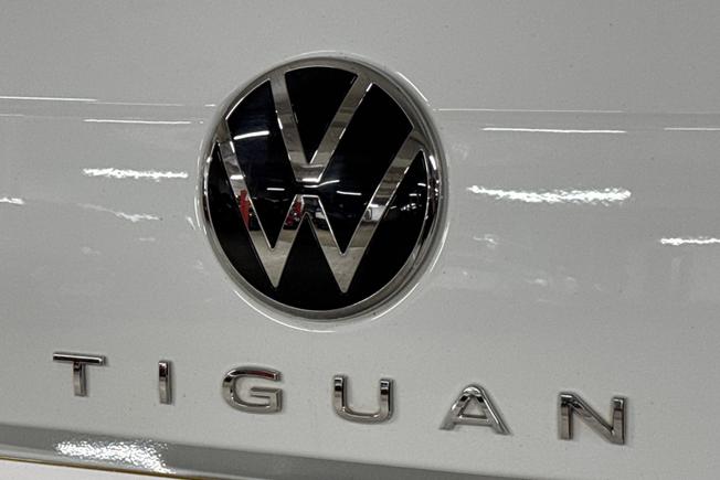 VOLKSWAGEN Tiguan Photo 37