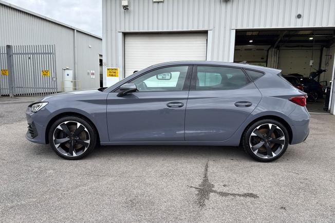 CUPRA Leon Photo 26