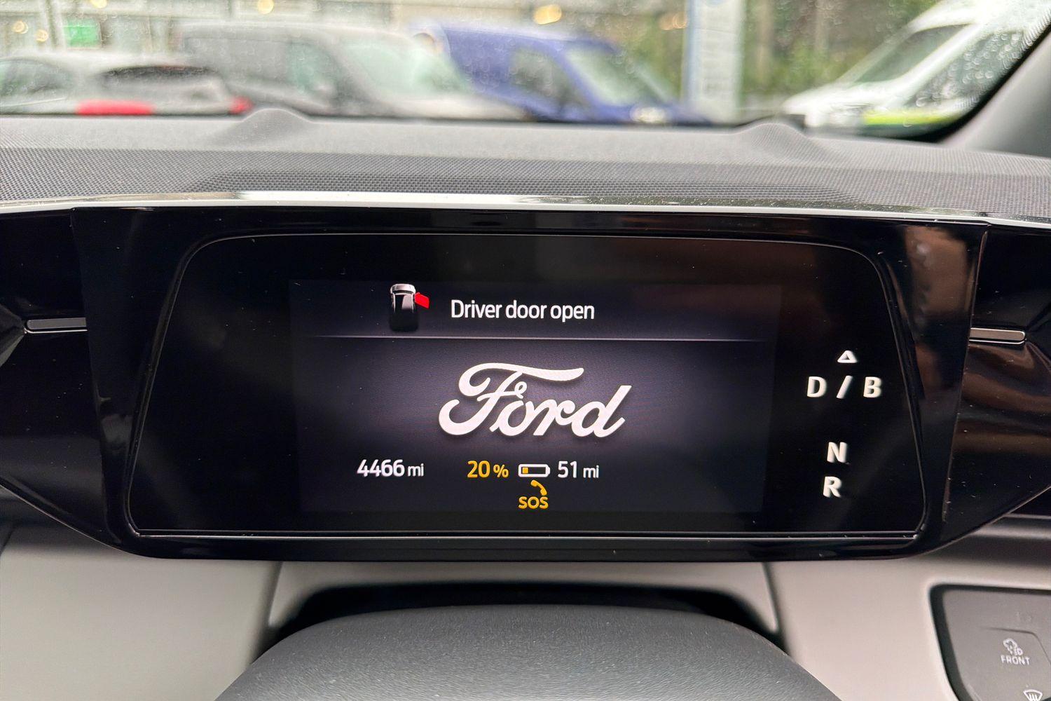 Ford EXPLORER Photo 12