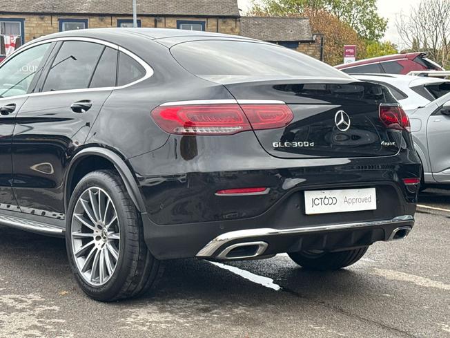 MERCEDES-BENZ GLC Photo 34