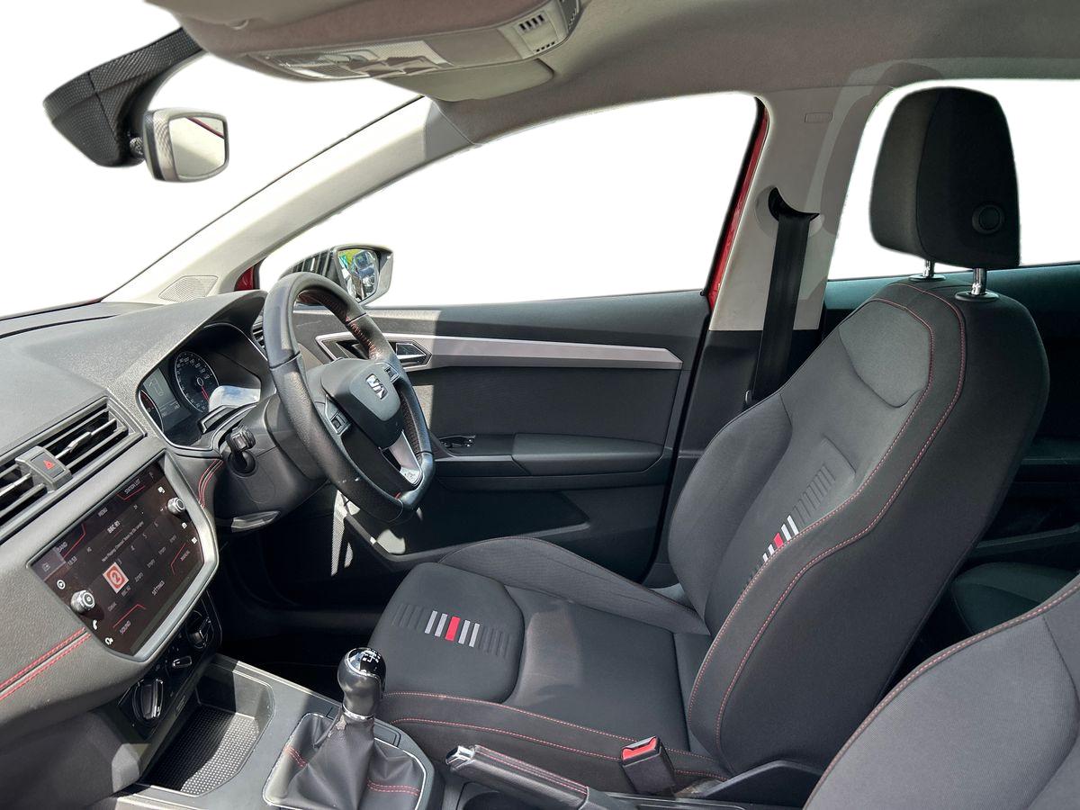 SEAT Ibiza Photo 2