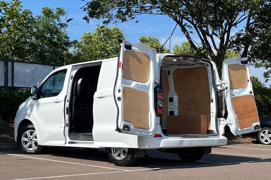 Used Ford TRANSIT CUSTOM DV24HLE 7