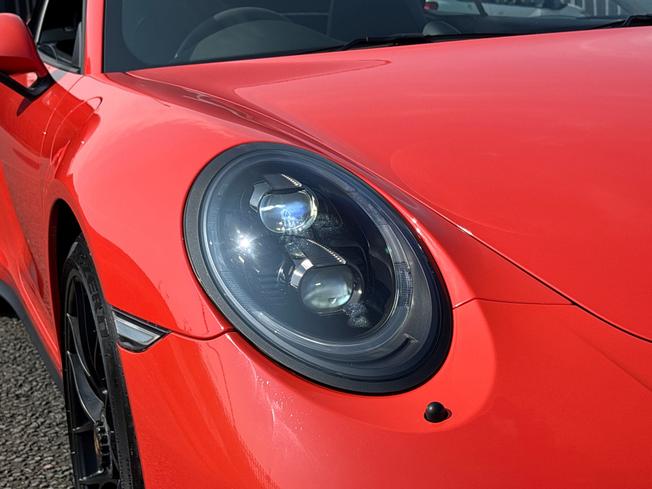 PORSCHE 911 Photo 29