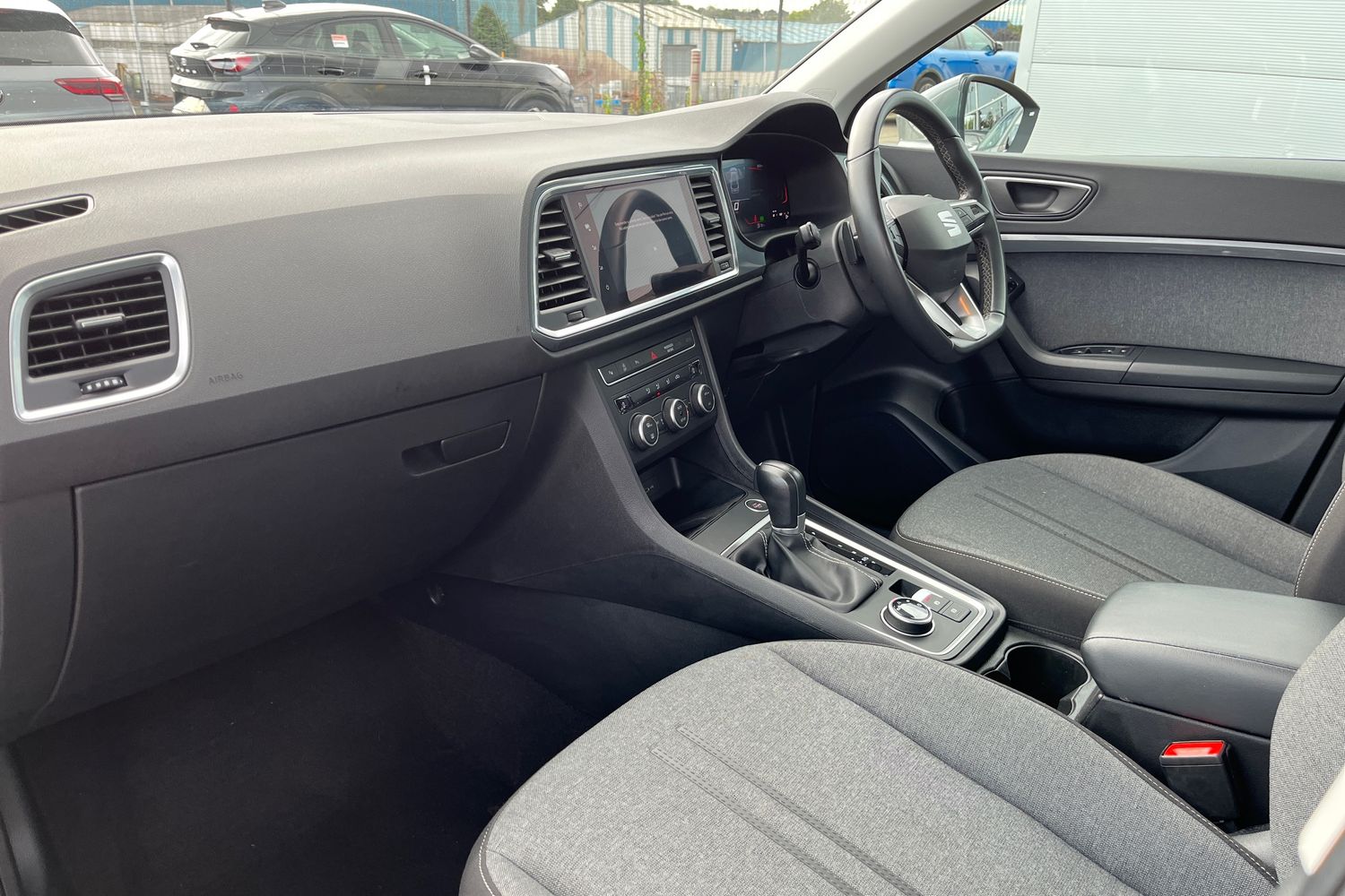 SEAT ATECA Photo 17