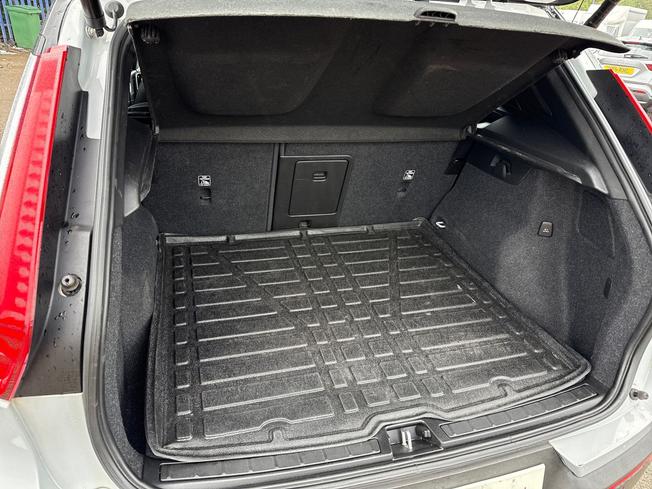 VOLVO Xc40 Photo 12