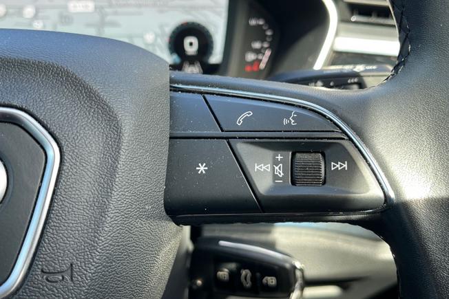 Audi Q3 Photo 17