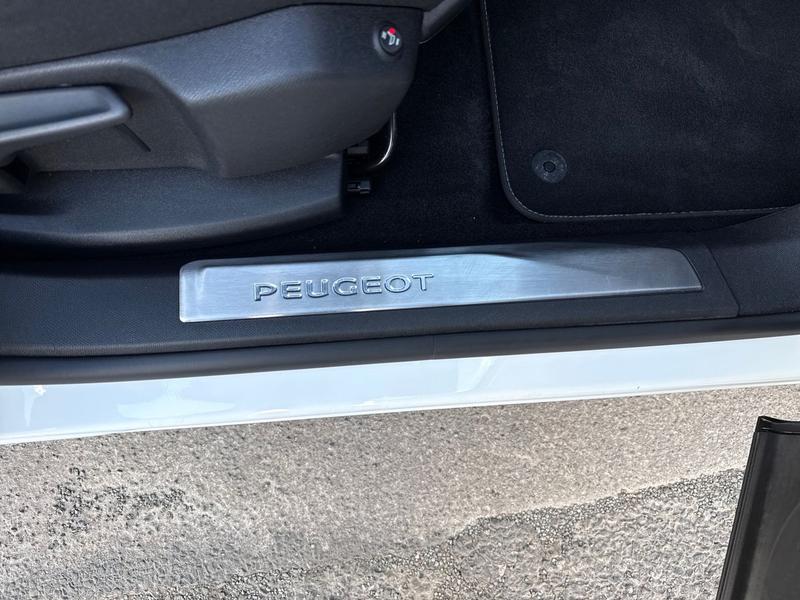 Used Peugeot 3008 RJ73KOE 48