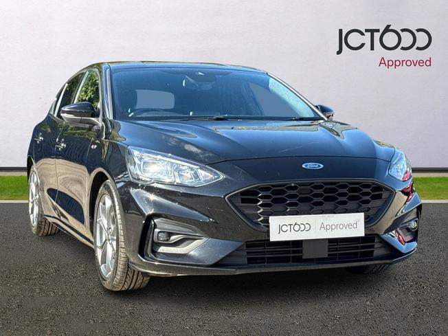 FORD FOCUS Photo 1
