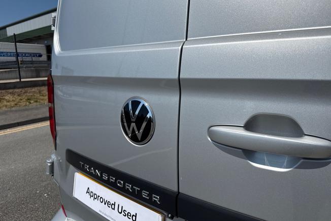 VOLKSWAGEN Transporter Photo 31