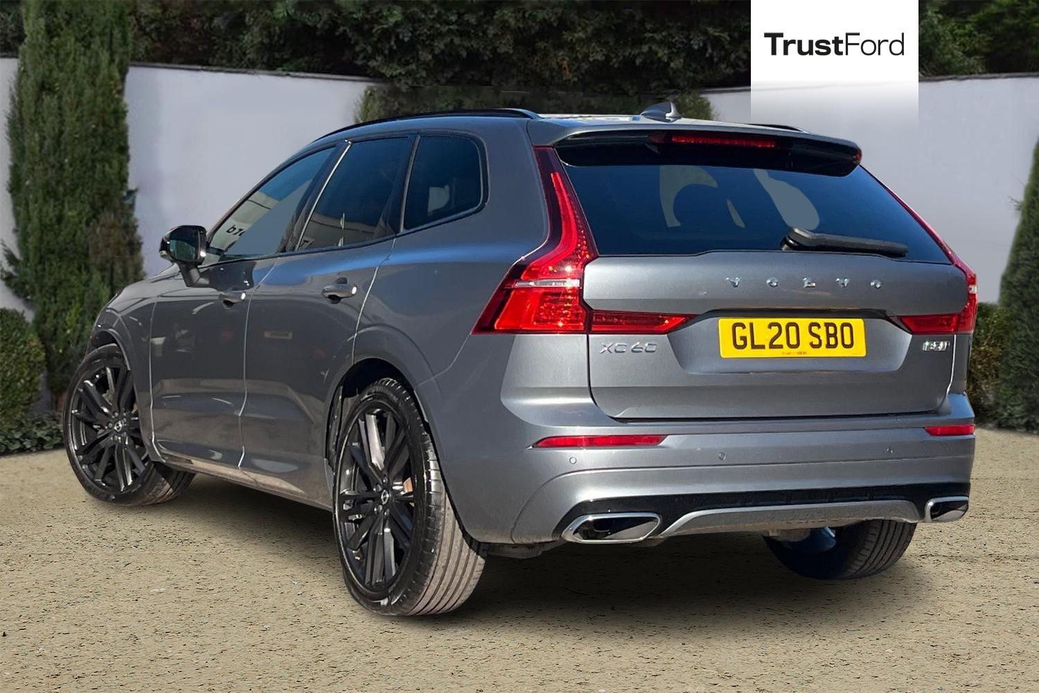 Volvo XC60 Photo 1