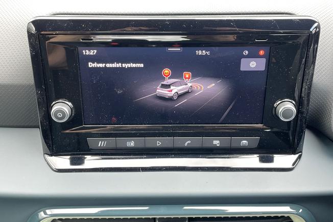 SEAT Arona Photo 28