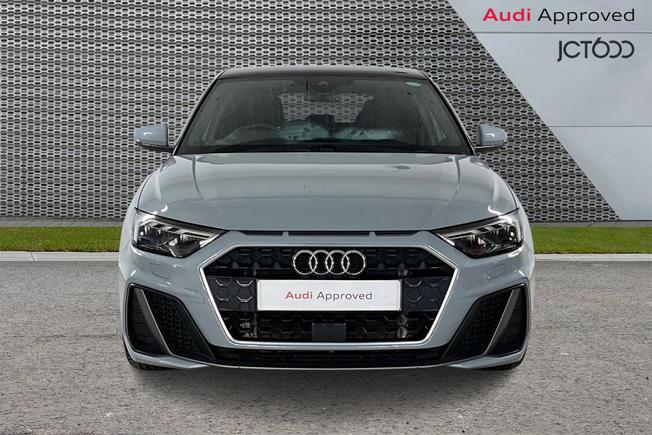 AUDI A1 Photo 8