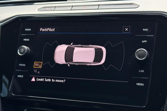 VOLKSWAGEN Arteon Photo 27