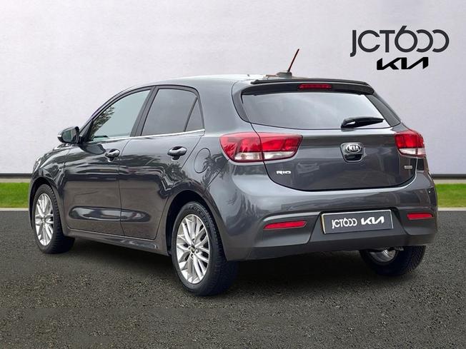 KIA Rio Photo 3