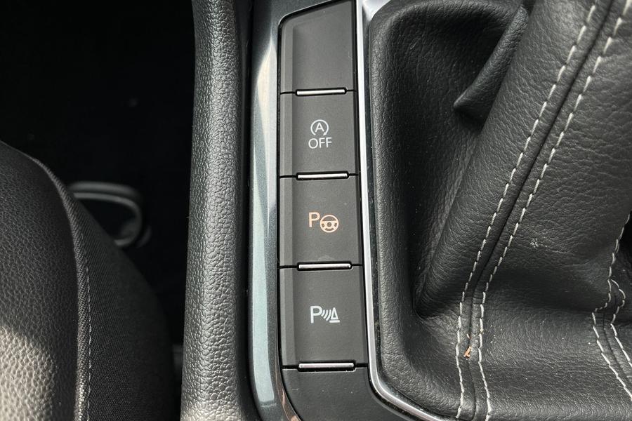 Volkswagen TIGUAN Photo autoimg-718300c35a2072949a1980c0b74f11d185e44fba.jpg