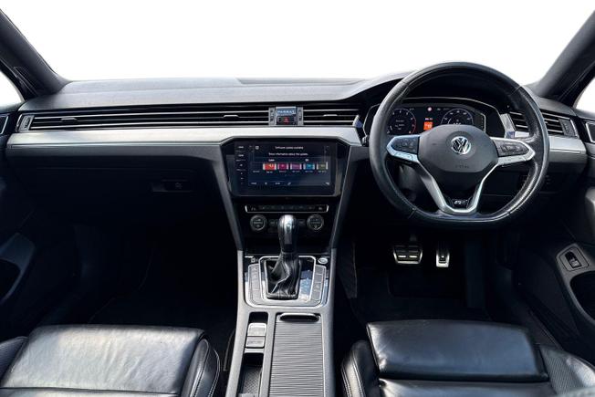 VOLKSWAGEN Passat Photo 10