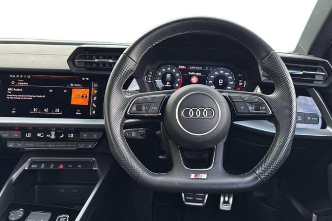AUDI A3 Photo 11