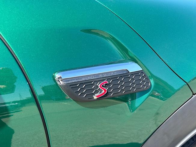 MINI Hatch Photo 57