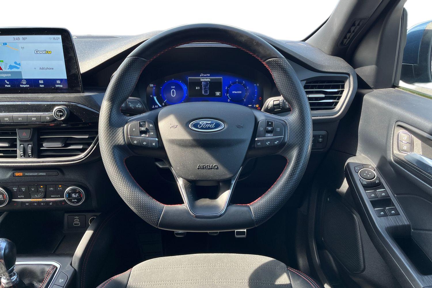 Ford KUGA Photo 10