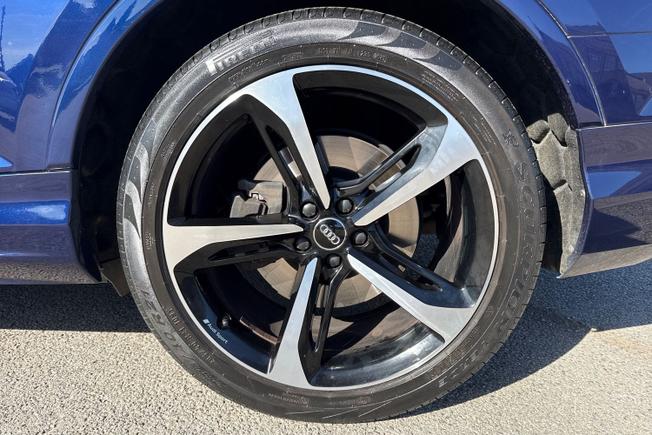AUDI Q7 Photo 33