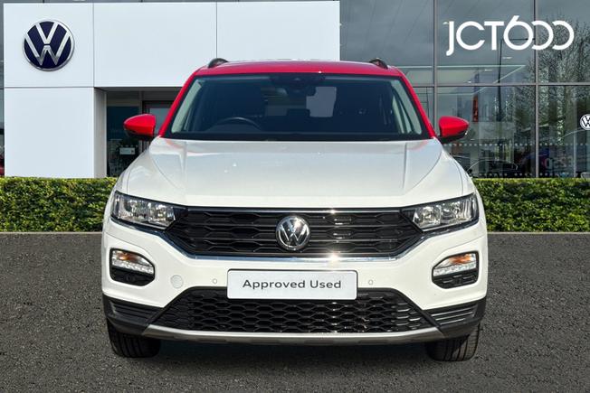 Volkswagen T-Roc Photo 8