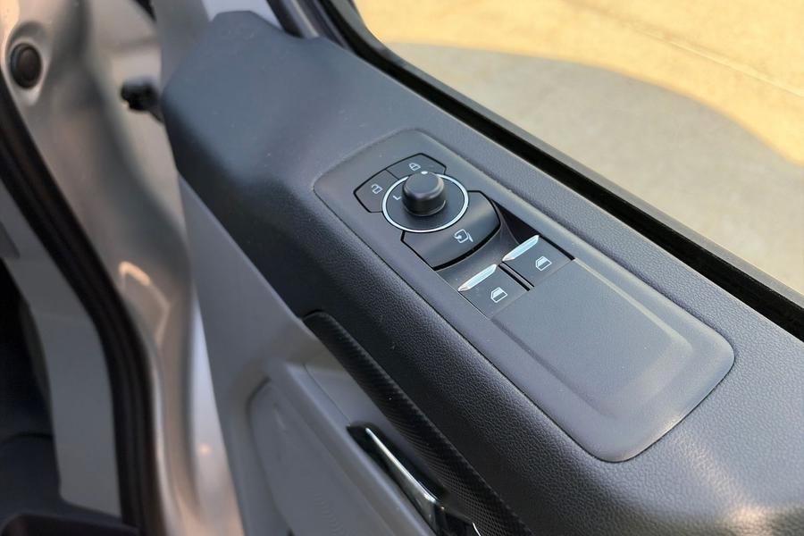 Ford TRANSIT CUSTOM Photo autoimg-718f57af97a5602c403c6e1fe97b660bf3188aad.jpg