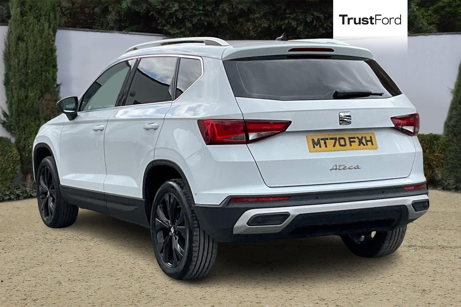 SEAT ATECA Photo 1