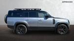 Land Rover Defender Photo 4