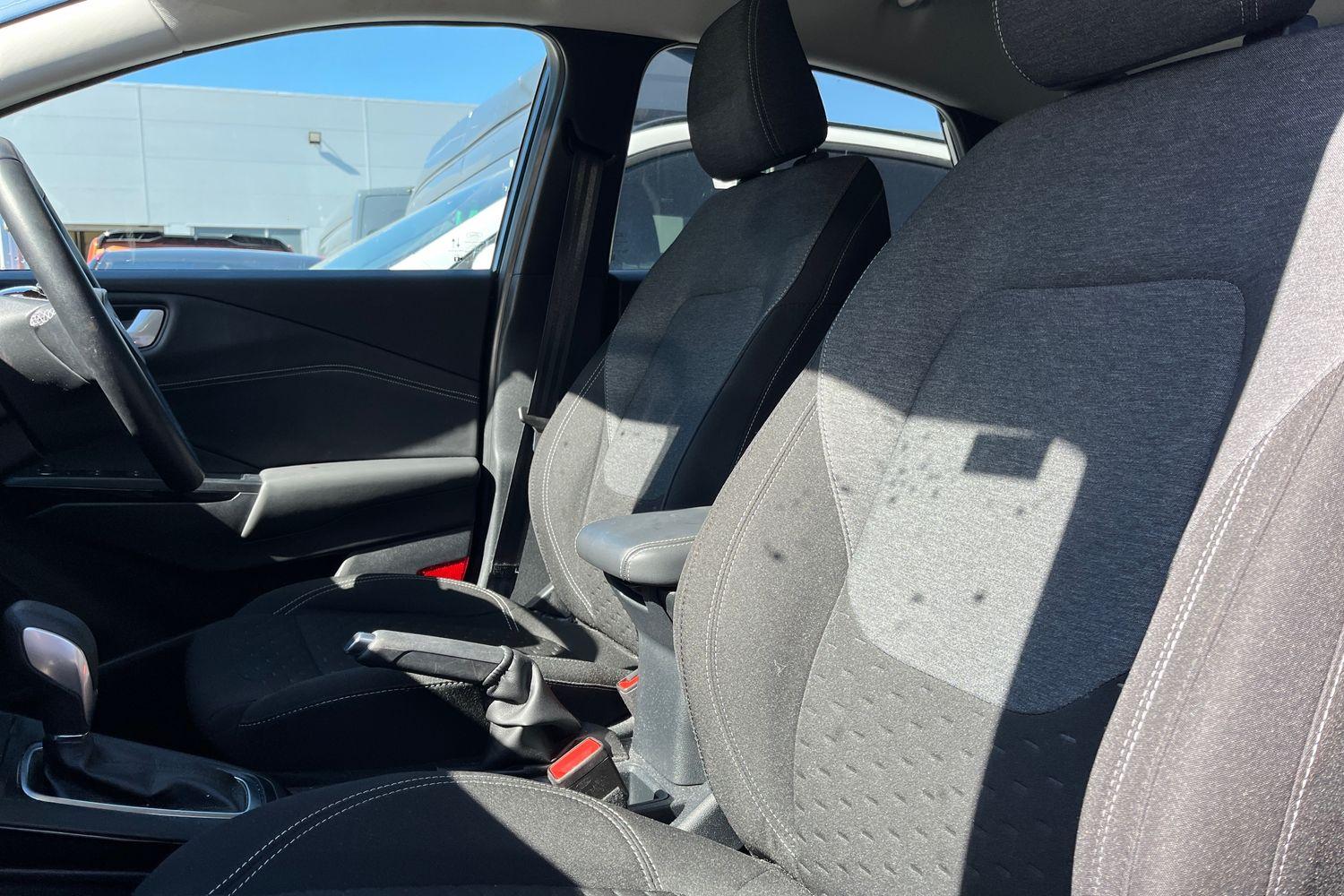 Ford Puma Photo 18