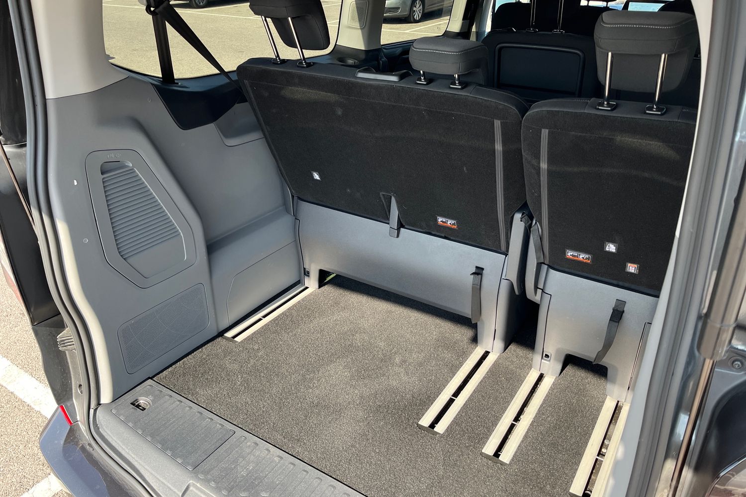 Ford TOURNEO CUSTOM Photo 3