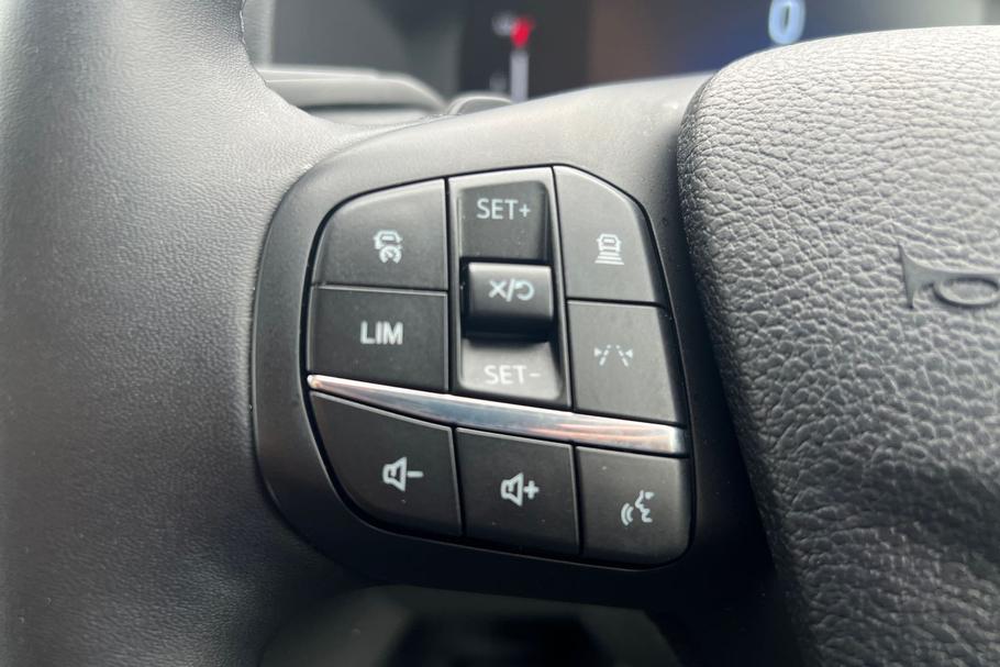 Used FORD TRANSIT WR75CVL 37