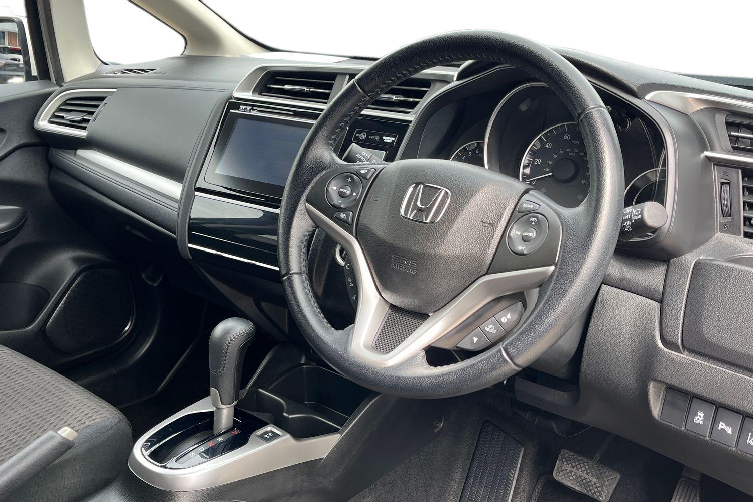 Honda JAZZ Photo 8