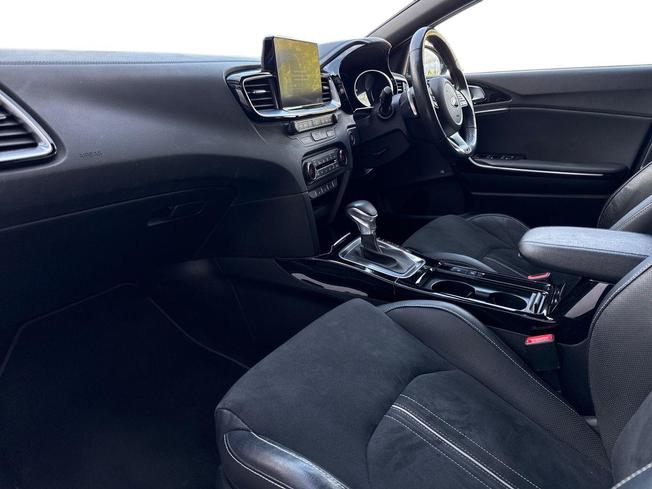 KIA ProCeed Photo 2