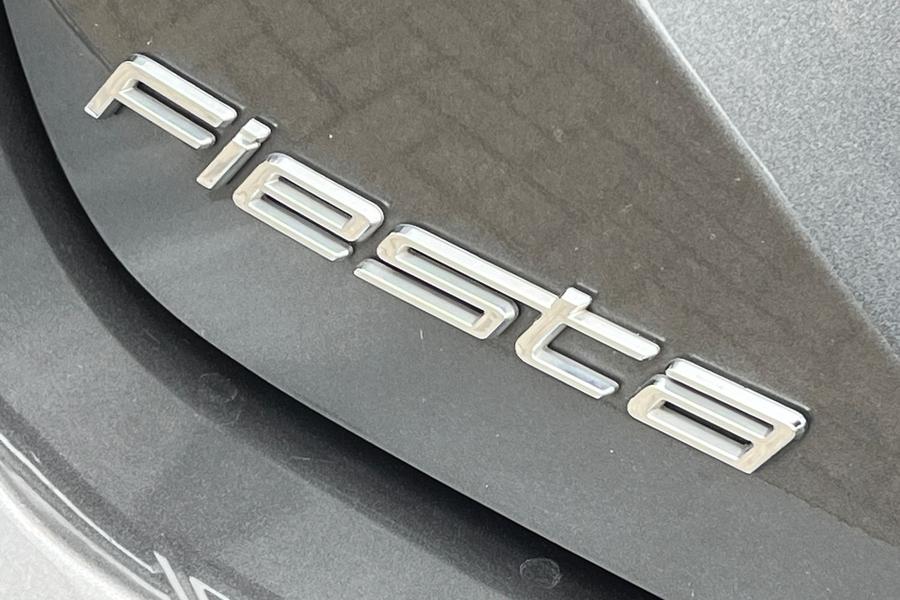 Ford Fiesta Photo autoimg-71a34c54ac82f5e9a052c4df1c2c58e195fb35c2.jpg