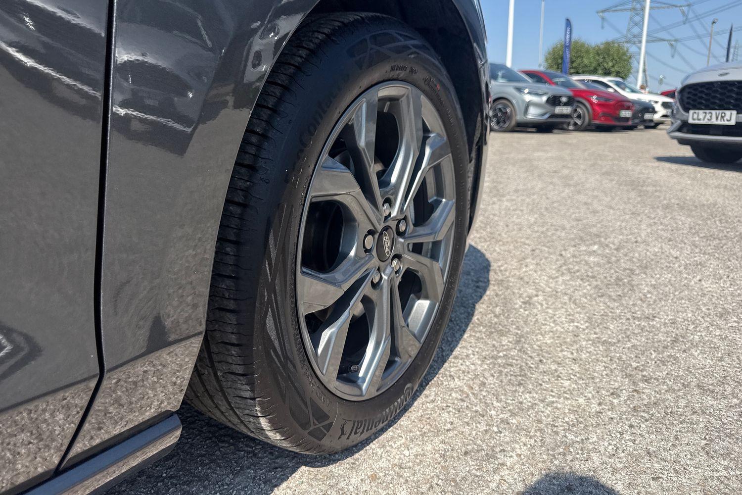 Ford FOCUS Photo 37