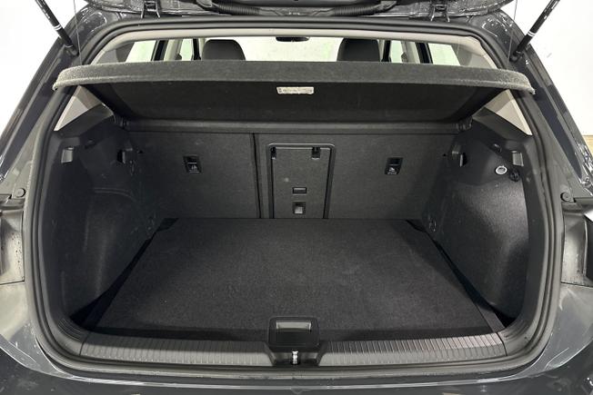 VOLKSWAGEN Golf Photo 12
