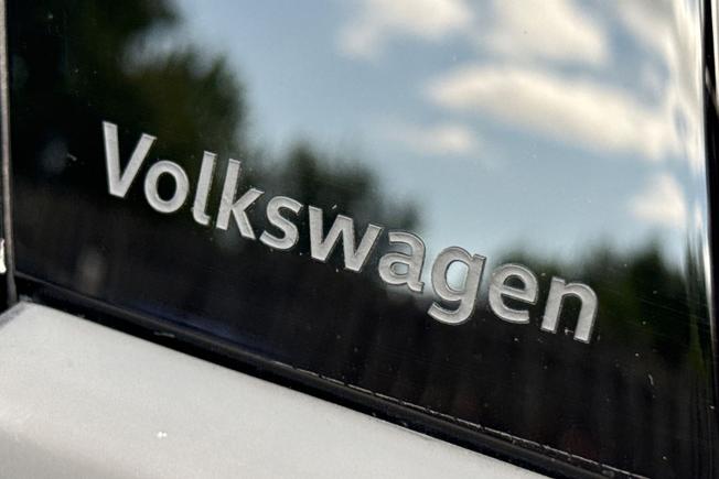 Volkswagen Golf Photo 30