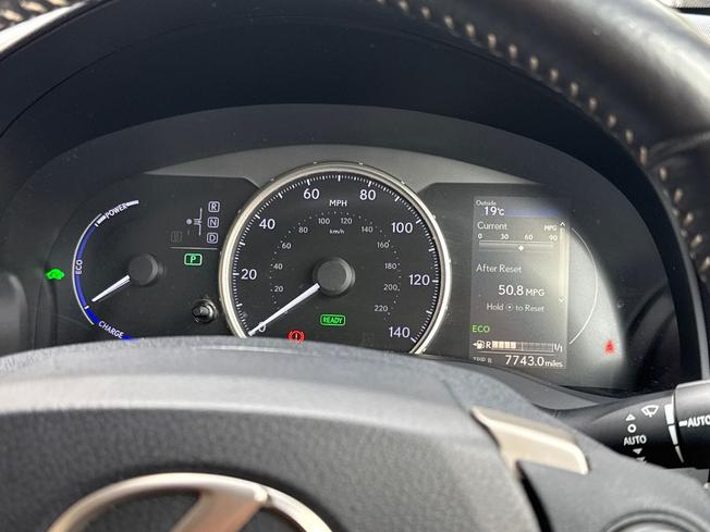 LEXUS Ct Photo 15