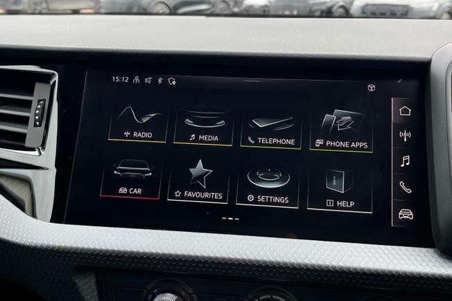 AUDI A1 Photo 13