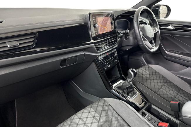 VOLKSWAGEN T-Roc Photo 2