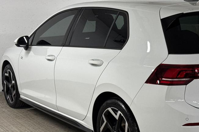 VOLKSWAGEN Golf Photo 26
